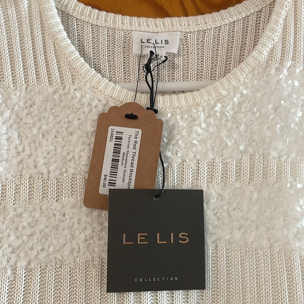 NWT Le Lis Cropped Sleeveless Textured Sweater - Picture 4 of 9